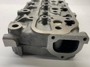 Zylinderkopf für Mitsubishi L3E | Terex | Schaeff cylinder head ohne Ventile